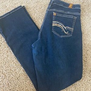 Aura by Wrangler